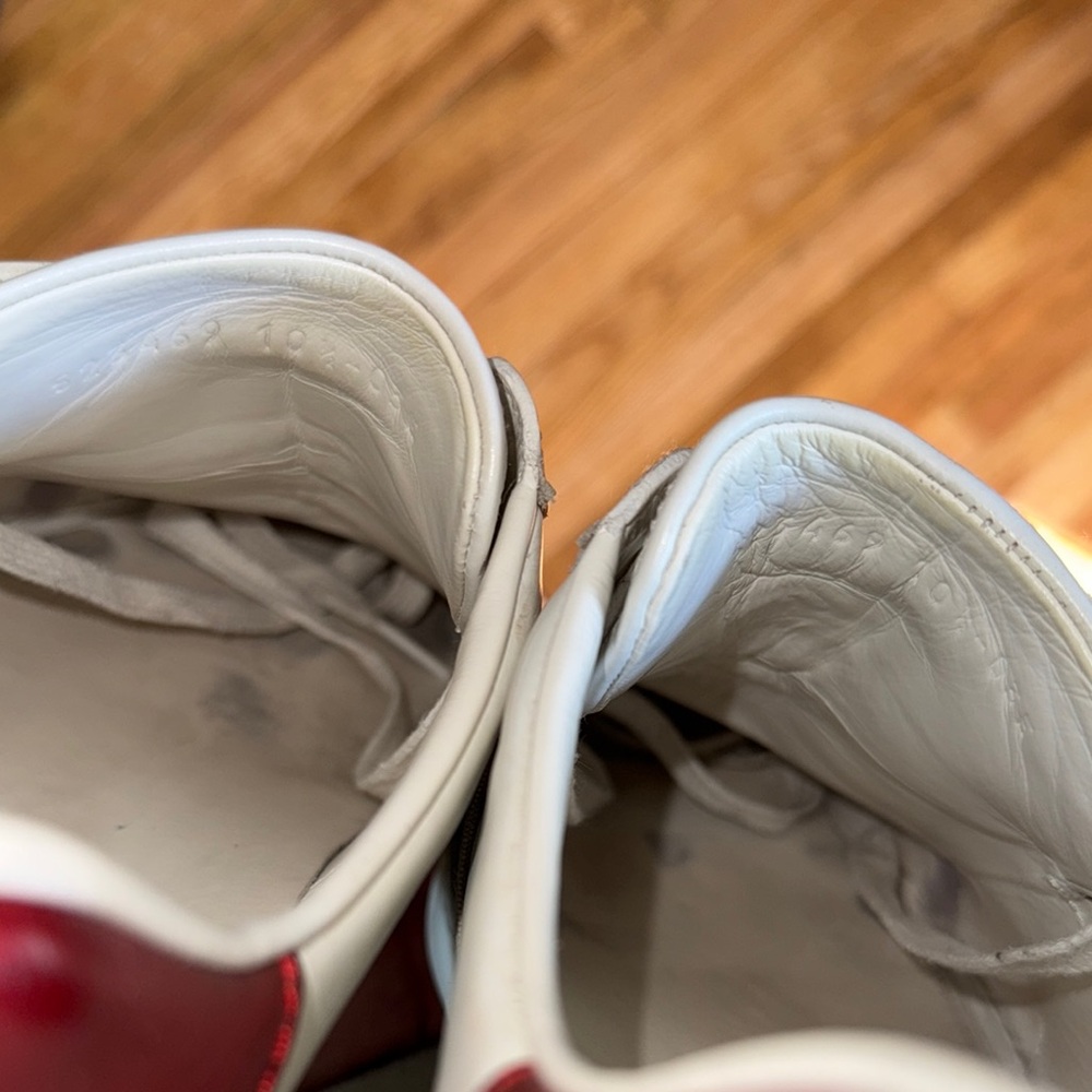 Gucci White Sneakers with Logo Strap - Picture 6 of 8